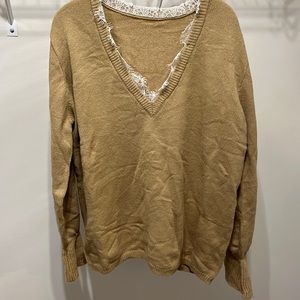 Flare sleeve sweater